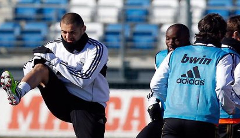 بالصور/ ريال مدريد ينهي تدريباته الأخيرة استعدادا لليفانتي