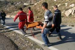 بالصور.. إنقاذ شخص سقط في مرتفعات تيكجدة بمسار المصعد الميكانيكي