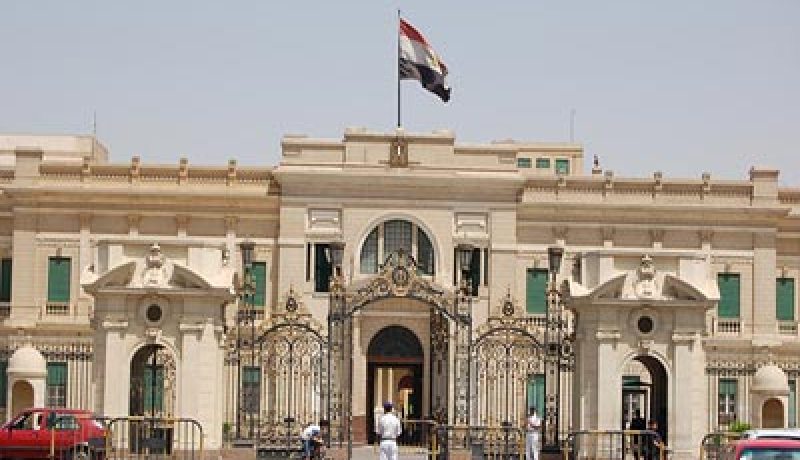 الرئاسة المصرية تعلن الحداد العام 3 ايام بعد هجوم سيناء الارهابي