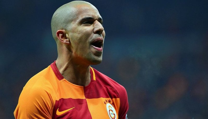 فيغولي يُودع المُدير الرياضي لـ”غلطة سراي”