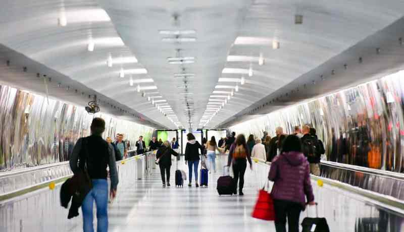 إسبانيا تعلن تسجيل أول حالة إصابة بفيروس كورونا