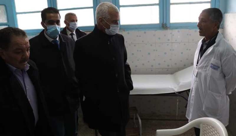 والي المدية يقود زيارة فجائية الى عدد من قرى ومداشر  البرواقية