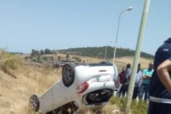 سكيكدة: إصابة شخصين في انحراف وانقلاب سيارة سياحية