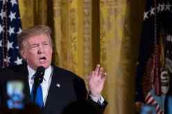 ترامب يهاجم قانون الهجرة ويدعو لإصلاحه