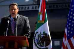 سفير أميركي يستقيل هربا من ترامب