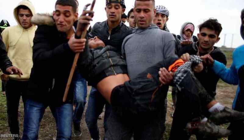 اصابة 8 فلسطينيين برصاص الكيان الصهيوني
