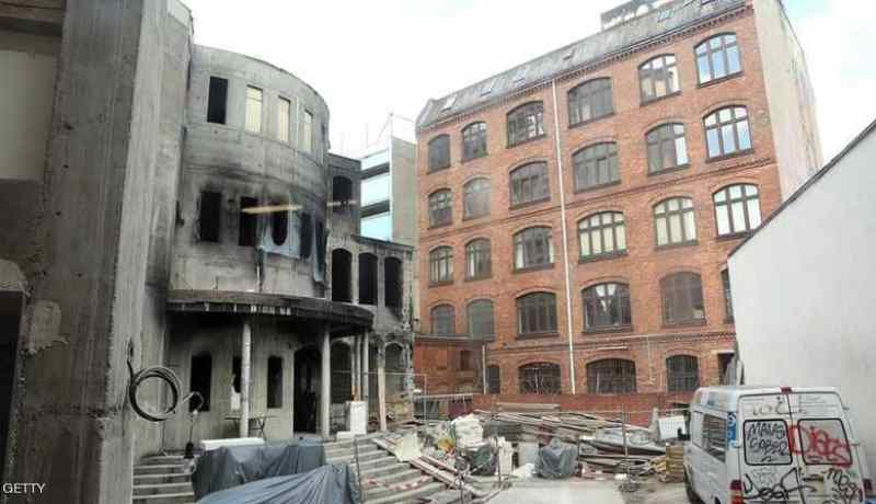 ألمانيا.. 5 مشتبهين محل بحث في اعتداء على مسجد