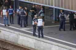 قتيل وجريحان إثر هجوم بسكين داخل قطار في ألمانيا