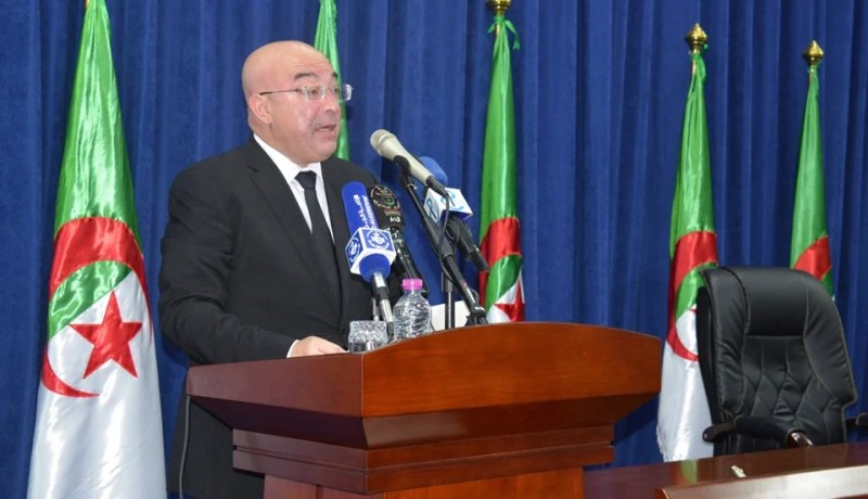 بالصور.. دحمون يشرف على تخرج الدفعة 48 بالمدرسة الوطنية للإدارة