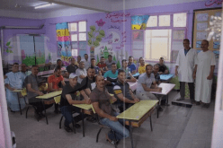 الوادي.. تلاميذ يلتقون بعد 27سنة ليكرمون معلمهم