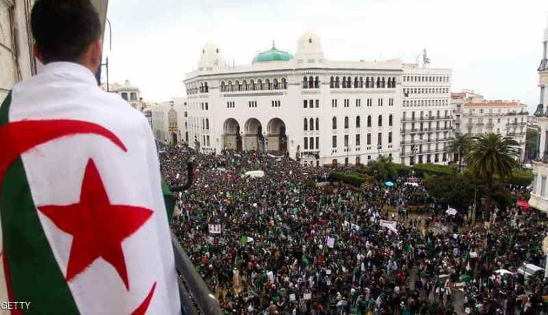 تفكيك خلية موالية لـ«داعش» خططت لتنفيذ تفجيرات إرهابية خلال مسيرات الحراك