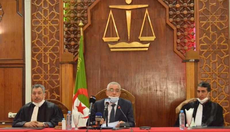 الرئيس الأول للمحكمة العليا: الجزائر تمر بمرحلة صعبة وتتعرض لثورة مضادة