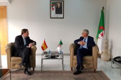 وزير الصناعة والمناجم يستقبل سفير اسبانيا بالجزائر