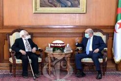 رئيس الجمهورية يستقبل المجاهد عثمان بلوزداد آخر أعضاء مجموعة الـ 22 التاريخية