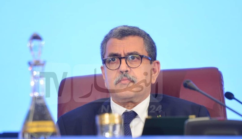 الوزير الأول يواجه الولاة: لم تطبقوا إلا 10 بالمئة من توجيهات رئيس الجمهورية