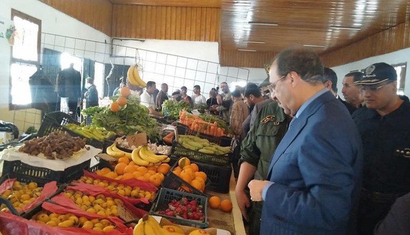 والي تيبازة يشرف على افتتاح سوق الرحمة