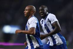 بالفيديو والصور … براهيمي نجما فوق العادة ويبدع بثنائية