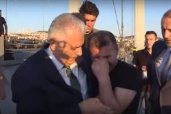 بالفيديو.. يلدرم يقنع مواطنا بعدم الإنتحار ويأخده معه إلى عرس