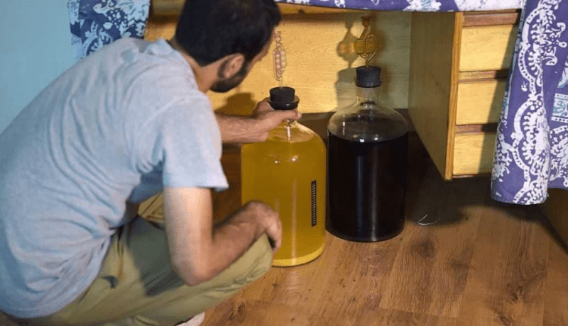 وفاة 16 شخصا وتسمم 151 آخرين بسبب تعاطيهم لخمور فاسدة في إيران