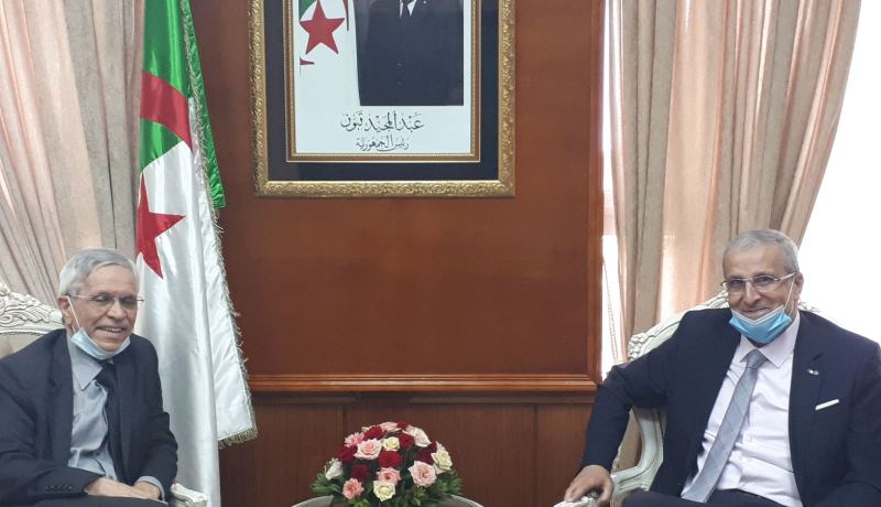 بن زيان وشيتور يبحثان إمكانيات التعاون ما بين وزارتي التعليم العالي والانتقال الطاقوي