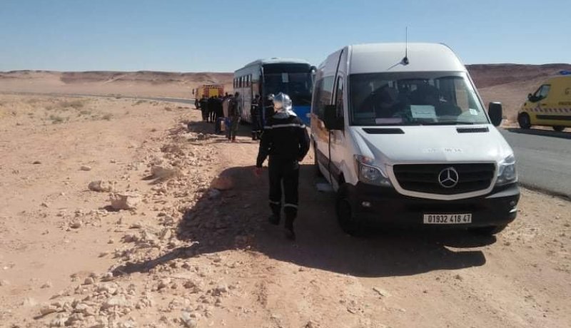 غرداية: إخماد حريق حافلة كان على متنها 35 مسافرا