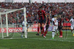 بالصور – اتحاد العاصمة يتعادل سلبًا وحلم التتويج القاري يبقى معلقاً