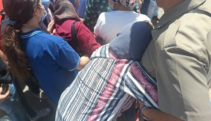 في جو مهيب.. الطاقم الطبي لمستشفى وهران يودع جثمان رئيس قسم الإستعجالات الجراحية