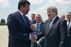 صور جديدة لأويحيى خلال مشاركته في مراسم أداء اليمين الدستورية للرئيس التركي