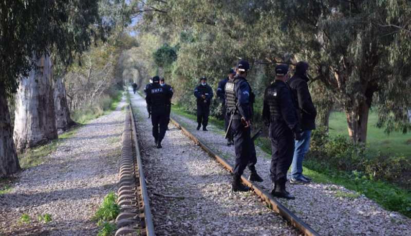 سكيكدة: توقيف 3 أشخاص يمتهنون السرقة بالخطف
