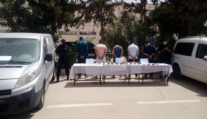 الأغواط: توقيف 5 أشخاص ينشطون بشبكة إجرامية لترويج وبيع المخدرات والمؤثرات العقلية
