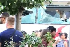 بالفيديو.. تكسير وحرق حافلة بمارسيليا في إحتفالات التتويج بالمونديال