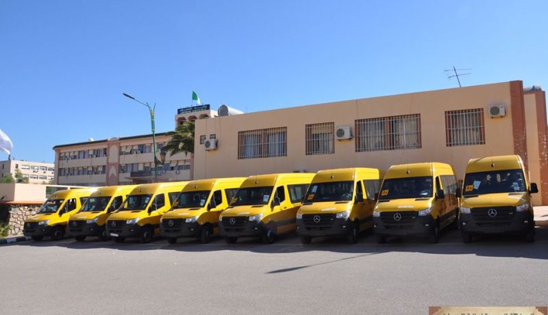 تلمسان: توزيع 40 حافلة من نوع « MERCEDES » للنقل المدرسي