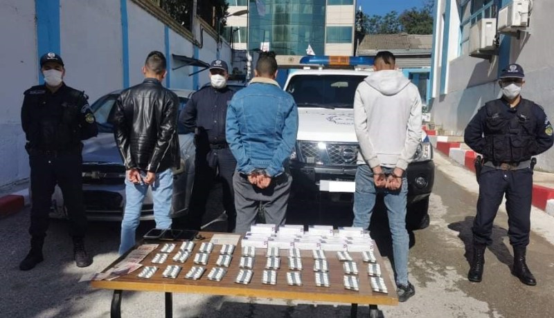 قسنطينة: تفكيك شبكة اجرامية وحجز 570 كبسولة بريغابالين
