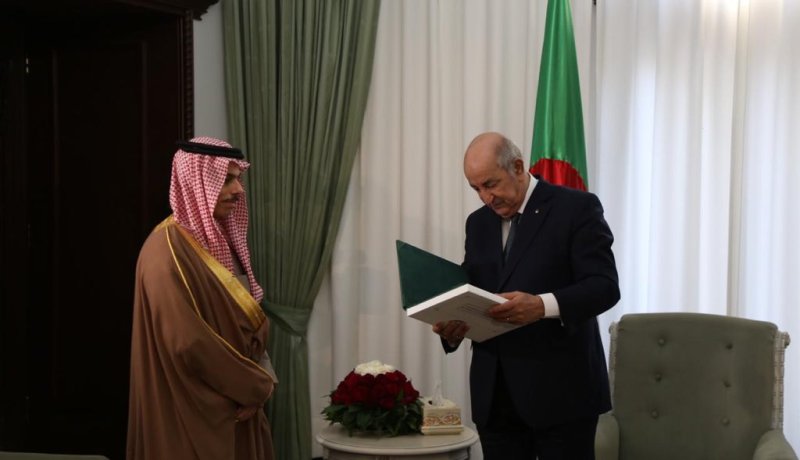 رئيس الجمهورية يتلقى دعوة من خادم الحرمين الشريفين لزيارة السعودية