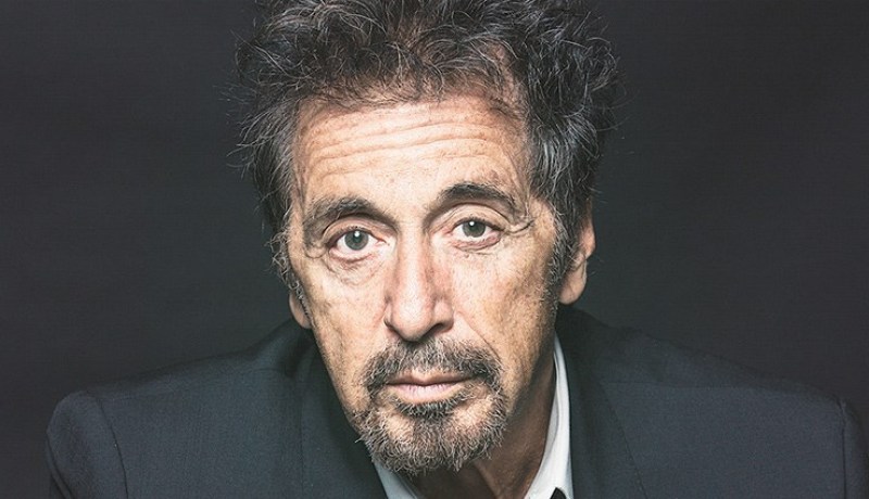 النجم العالمي آل باتشينو يحتفل بعيد ميلاده الـ80