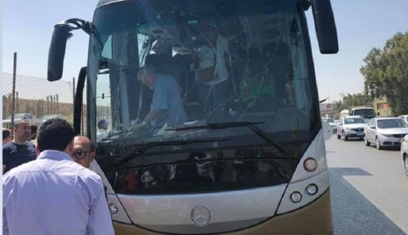 تفجير يستهدف حافلة سياحية قرب الأهرامات في مصر