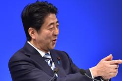 شينزو آبي يفوز في انتخابات اليابان