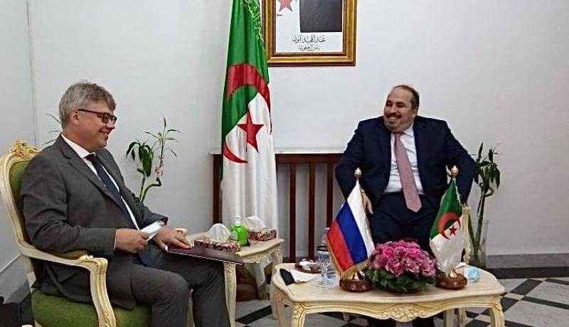 سفير روسيا لدى الجزائر يلتقي بالأمين العام للأفلان