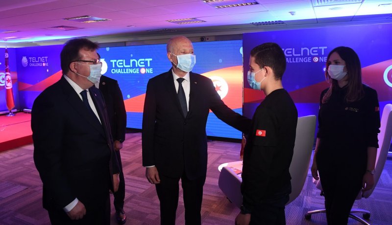 تونس: إطلاق القمر الصناعي تحدي واحد‎