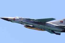 سقوط طائرة عسكرية ومصرع قائدها أثناء عرض عسكري في ليبيا