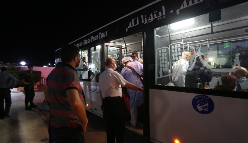 تقليص مدة الحجر الصحي للمواطنين القادمين من الخارج إلى 7 أيام