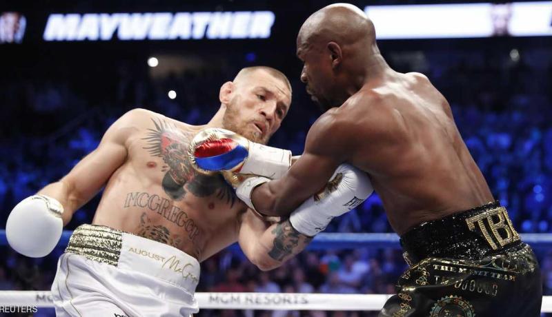 مايويذر يفوز في “نزال القرن”