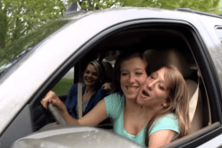 “آبي وبرياني” توأم بجسد واحد