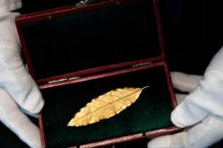 ورقة تاج  “نابليون” بسعر “خيالي” في المزاد العلني