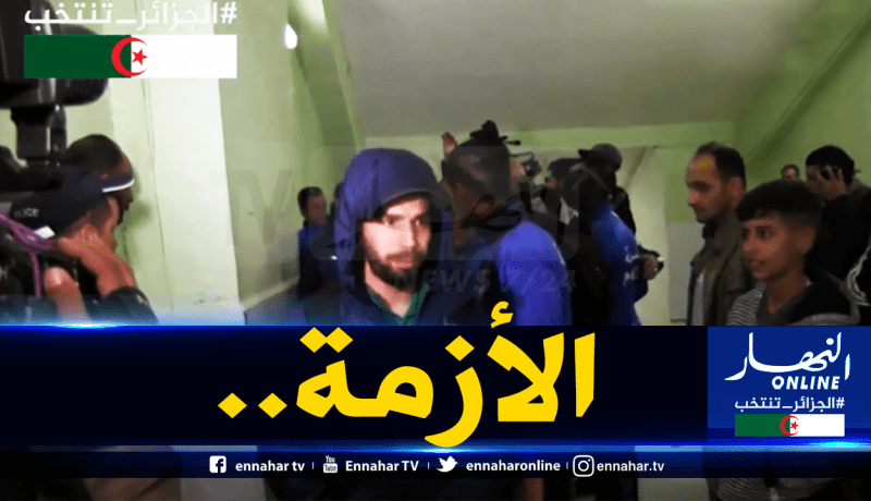 بالفيديو.. هكذا خرج لاعبو المولودية بعد نكستهم في بلعباس
