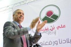 بن فليس: الشعب أسقط الخامسة والجيش فرحان