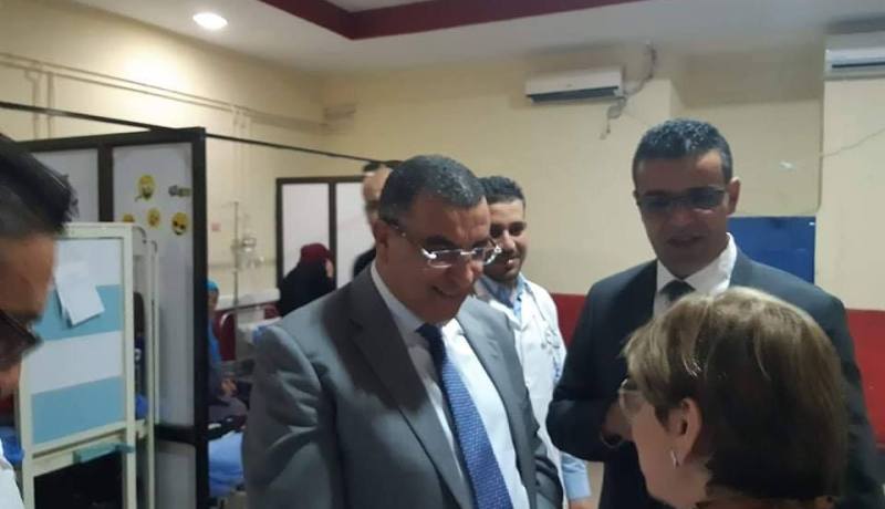 بالصور.. والي وهران يؤدي زيارة مفاجئة لمستشفى طب الاطفال بكنستال