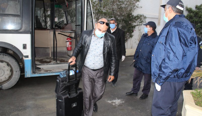 تبسة: استقبال 108 مواطنا كانوا عالقين بتونس وإخضاعهم للحجر الصحي