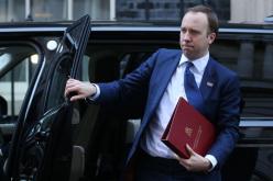 وفاة 19 موظفا في الصحة البريطانية بعد إصابتهم بكورونا