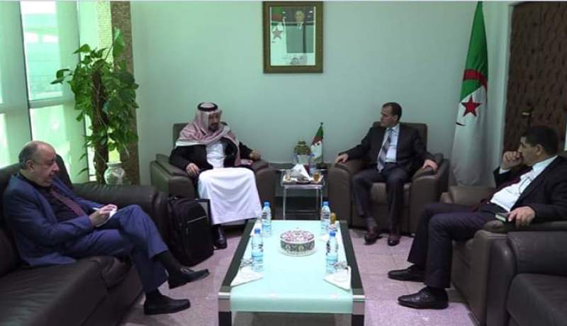 رزيق يدعو رجال الأعمال السعوديين للاستثمار بالجزائر واستكشاف امكانيات السوق الوطنية